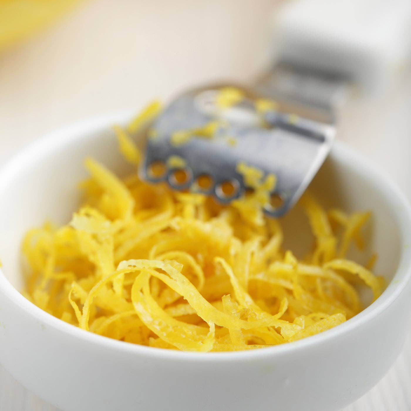 Amoretti - Wholesale Vanilla/Fruit Extract - Lemon Zest Oil Extract Water Soluble6