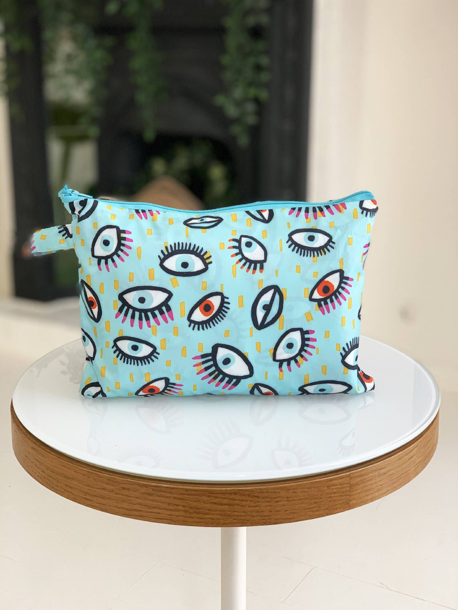 RACHA - Wholesale Raincoat - Kids - Eye pattern rain poncho1