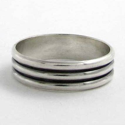 Bracelet en argent épais pour la vente par The ExCB