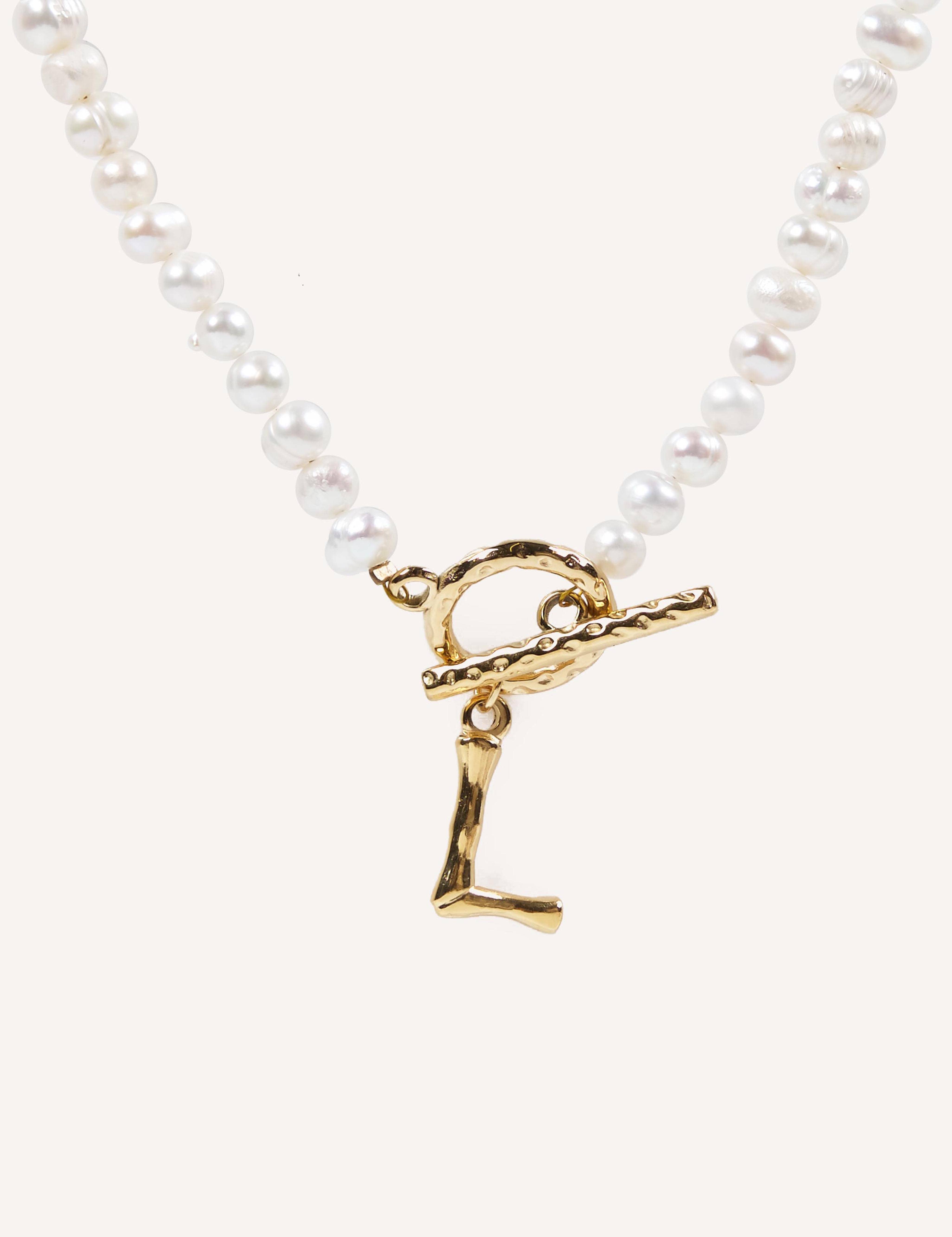 CUCOCUCA - Wholesale Choker/Collar - Handgemaakte parel choker met etnische letter15