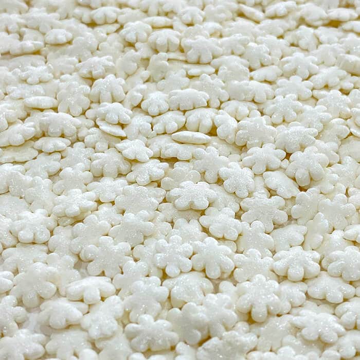 McCall's - Wholesale Cake decorating kit - QUINS SNOWFLAKES 600 G1