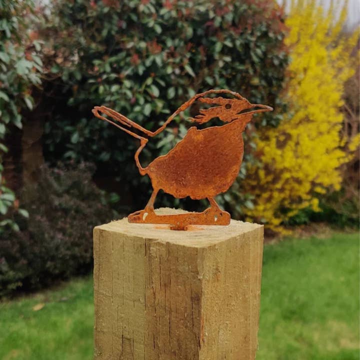 Zaunaufsatz „Wren Peering“ für den Großhandel von Green Feathers