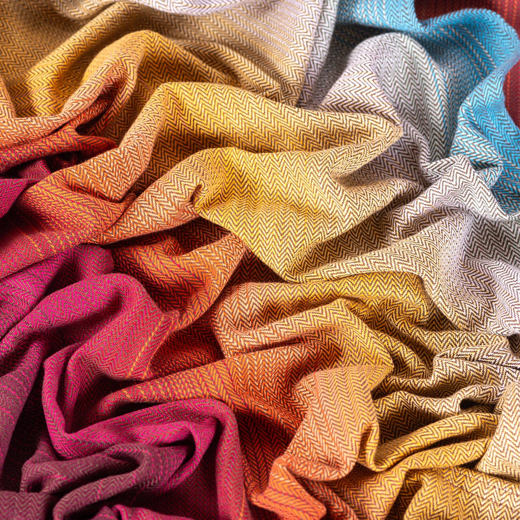 Girasol - Wholesale Baby Wrap/Sling - Baby wrap Solstice Fire4