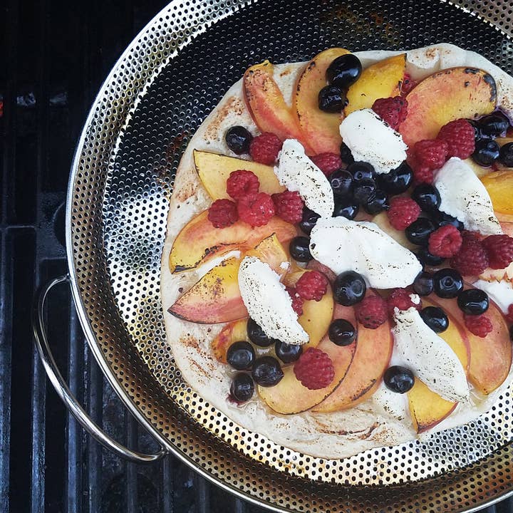 RSVP International - Wholesale Pizza Board - BBQ Pizza Pan - Precision Pierced Ss3