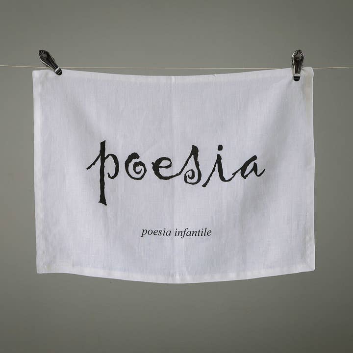 Ensemble de 2 sets de table en forme de poème pour enfants avec trous de mémorisation pour la vente par ARTENSIS