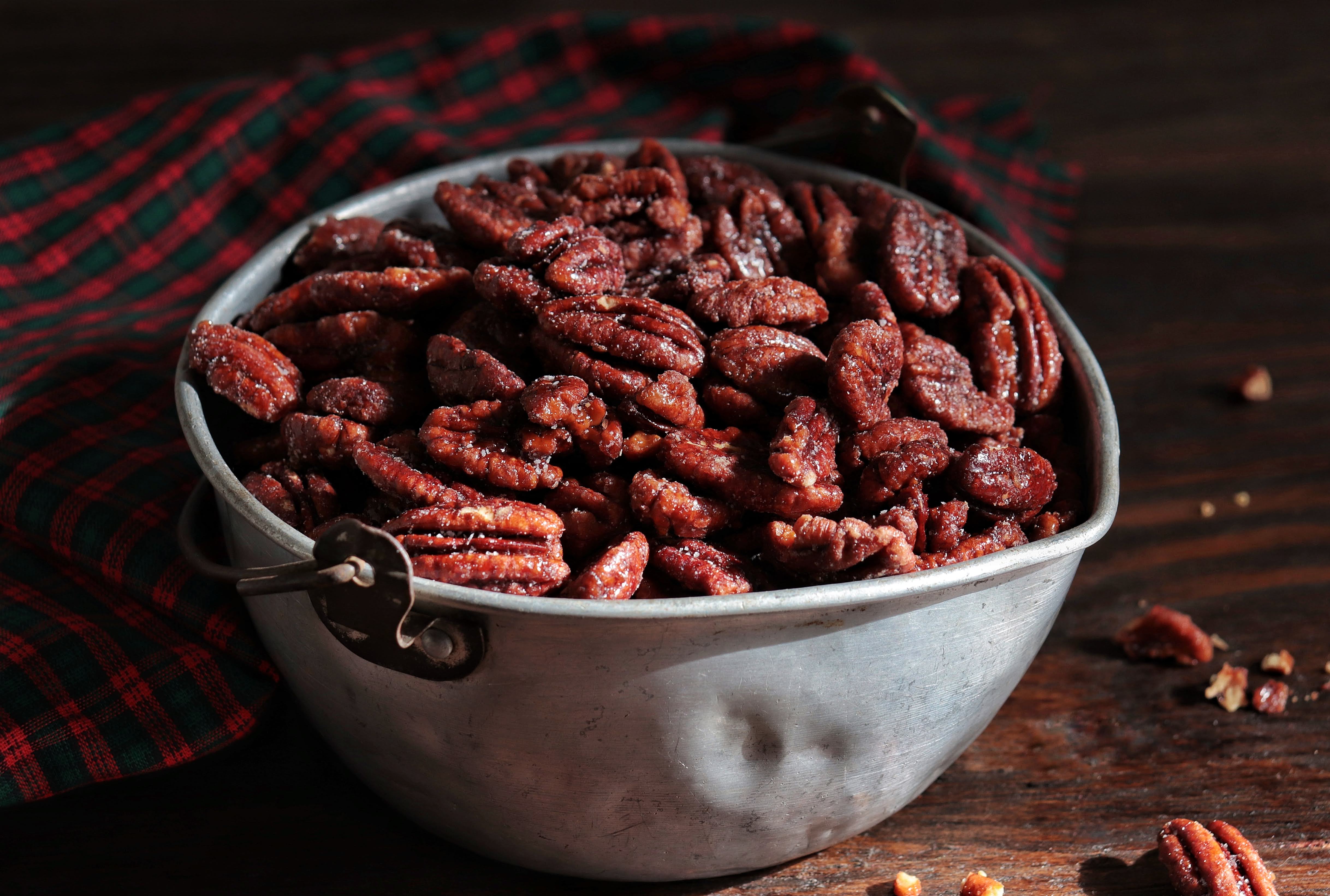 Fortune Favors - Wholesale Nuts - 10lb Bulk Pack The Classic Candied Pecans3