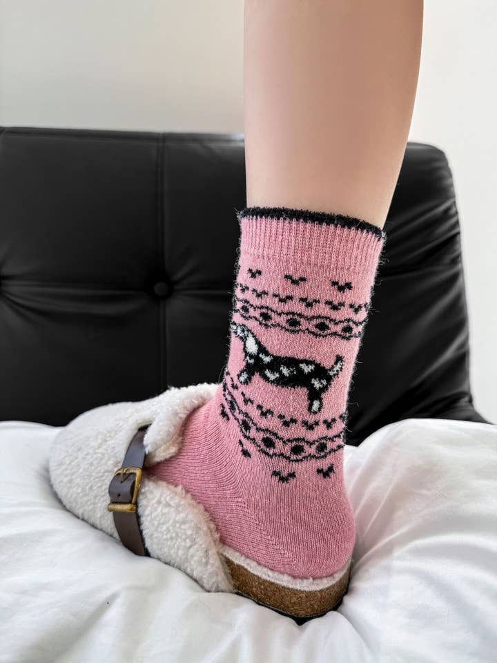 Happy Knits - Wholesale Socks - Women's - Women's Wool Socks - Warm Dachshund Pattern Winter Socks27