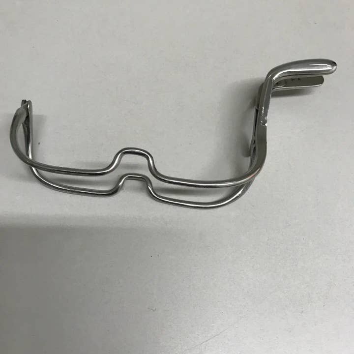 Bâillon buccal Jennings pour la vente par NEEDI SCRUBS CORP,