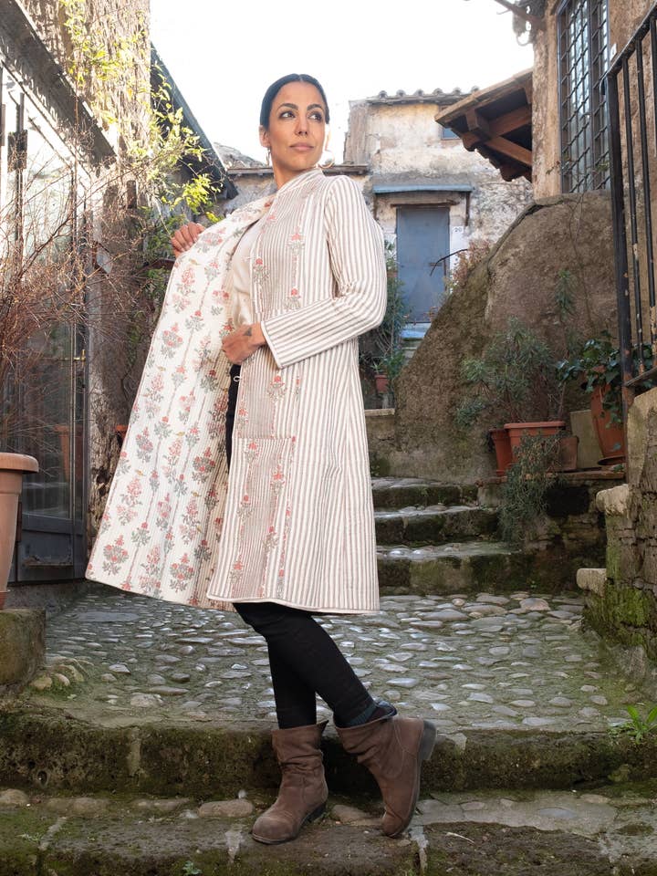 Devi Shop - Wholesale Coat - Women's - Midi Quilted Daya Coat ~ Parrot