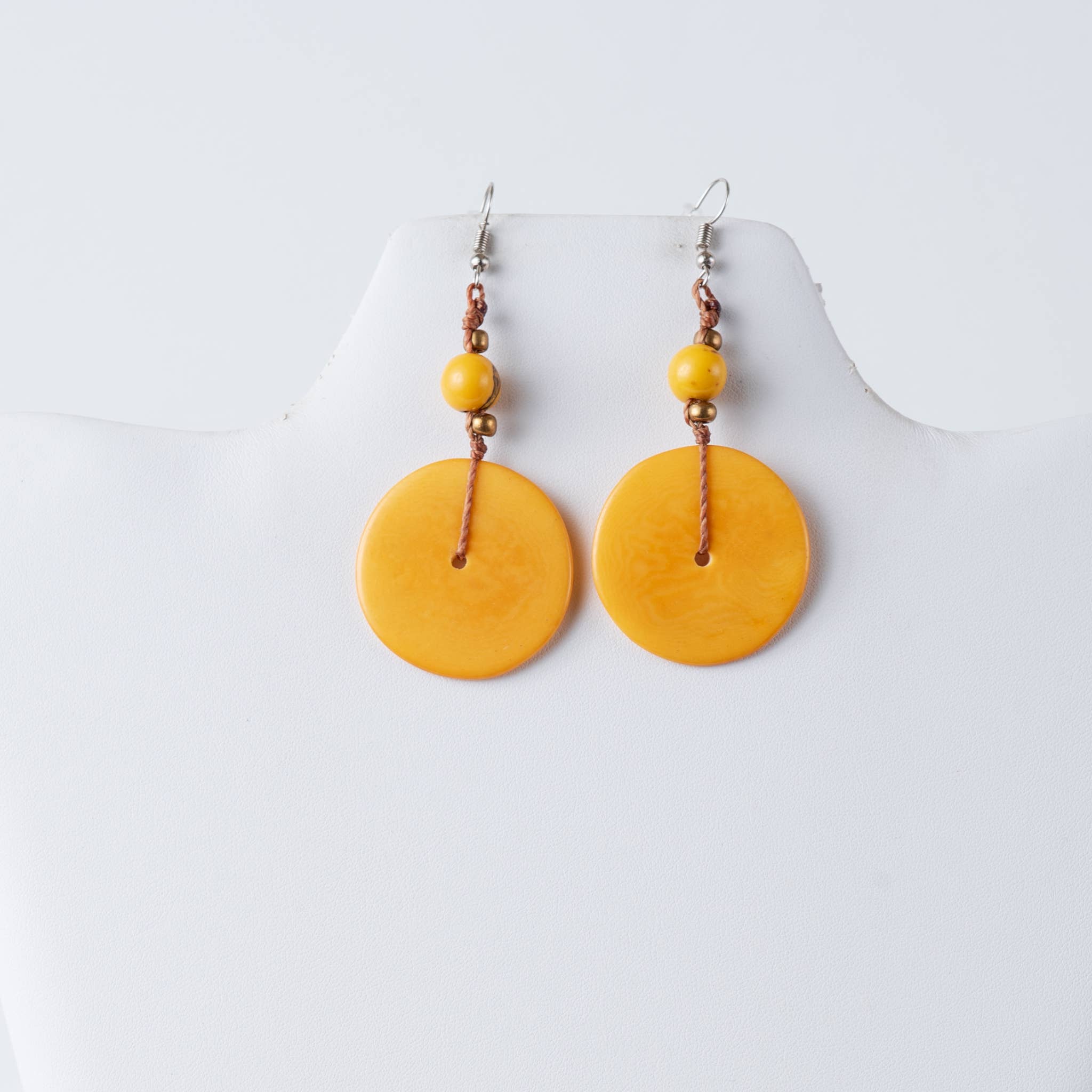 TaguArtsy – wholesale Dangle earrings – Ambar Slice Eco-friendly Earrings9