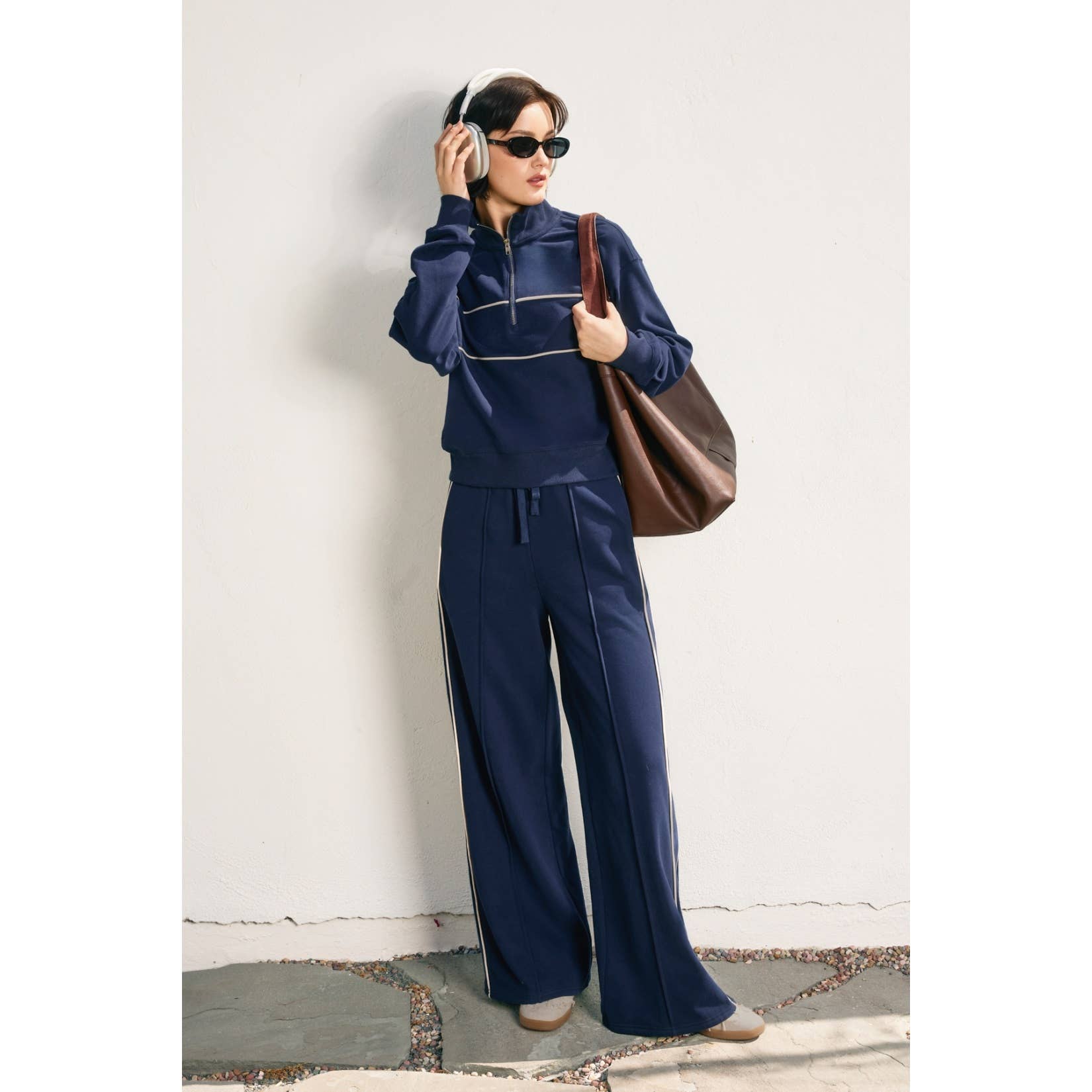 Dress Forum - Wholesale Pants - Women's - Track Stripe Wide Leg Sweatpants (1)4