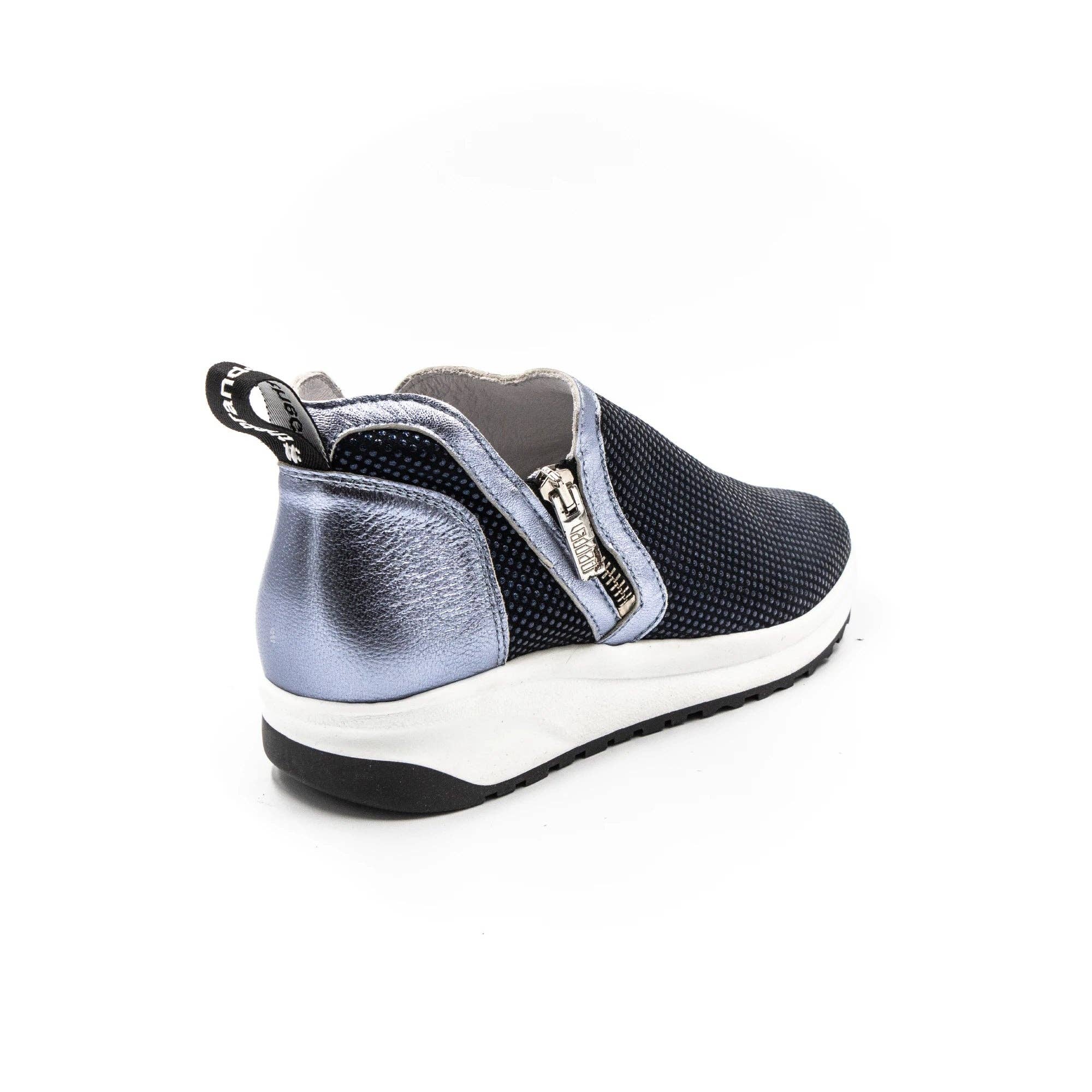 Chaz Blue Metal for wholesale on Faire3