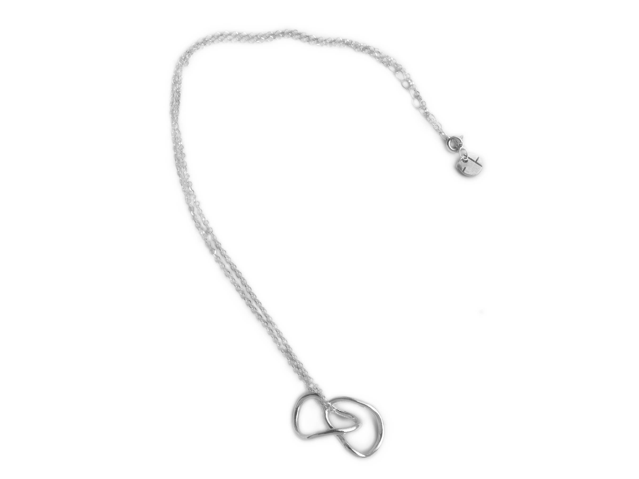 Elina Briede Jewelry - Wholesale Pendant/Charm Necklace - Simple interlinked necklace2