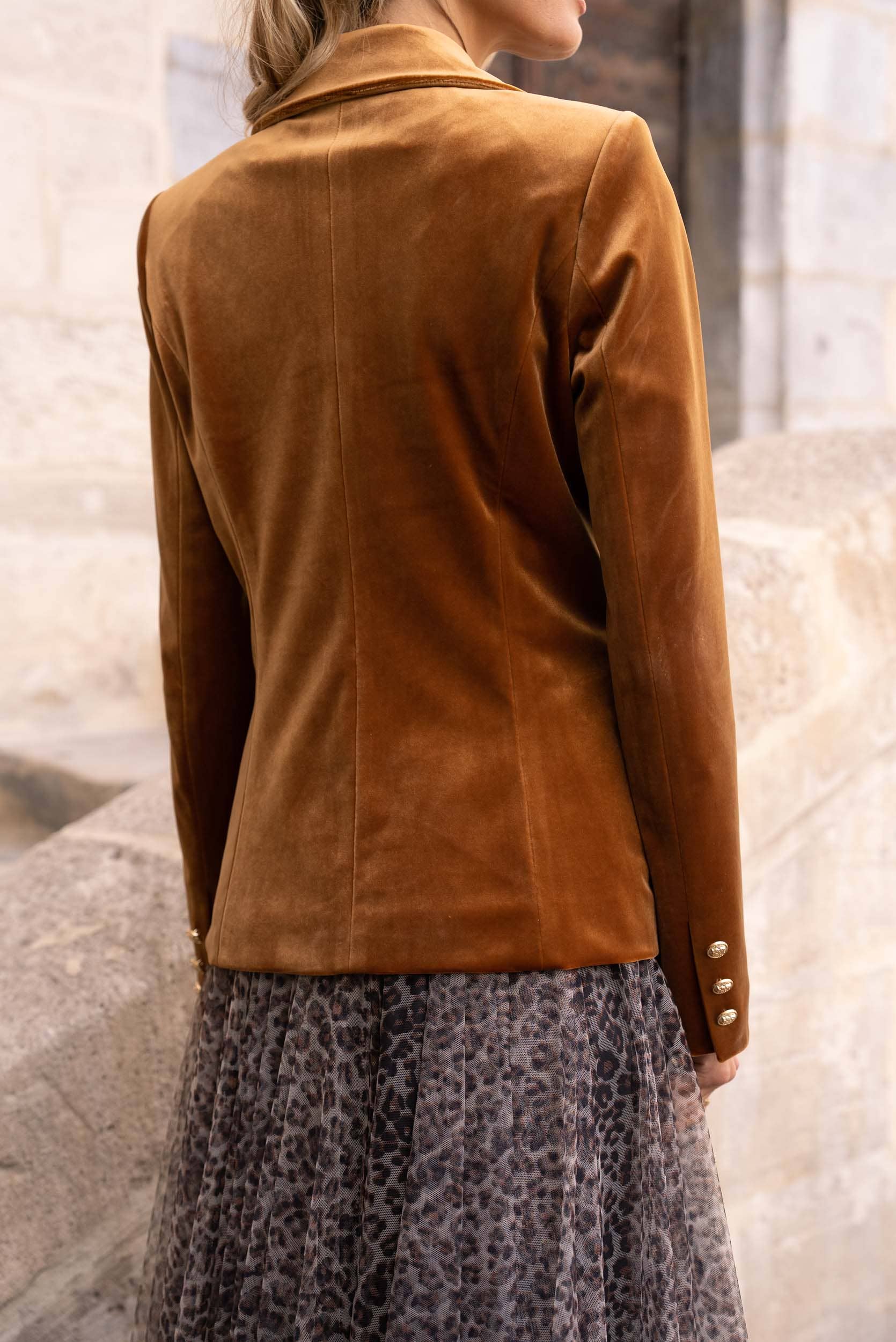 Attentif Paris - Venta al por mayor Chaqueta - Mujer - Chaqueta de terciopelo entallada con botones dorados dobles11