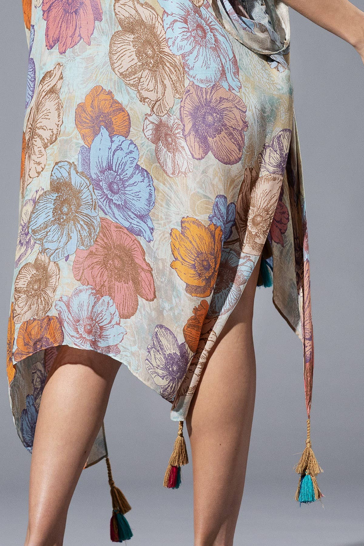 BLOEIEND VELD Blooming Field kimono met klosjes voor groothandel op Faire8