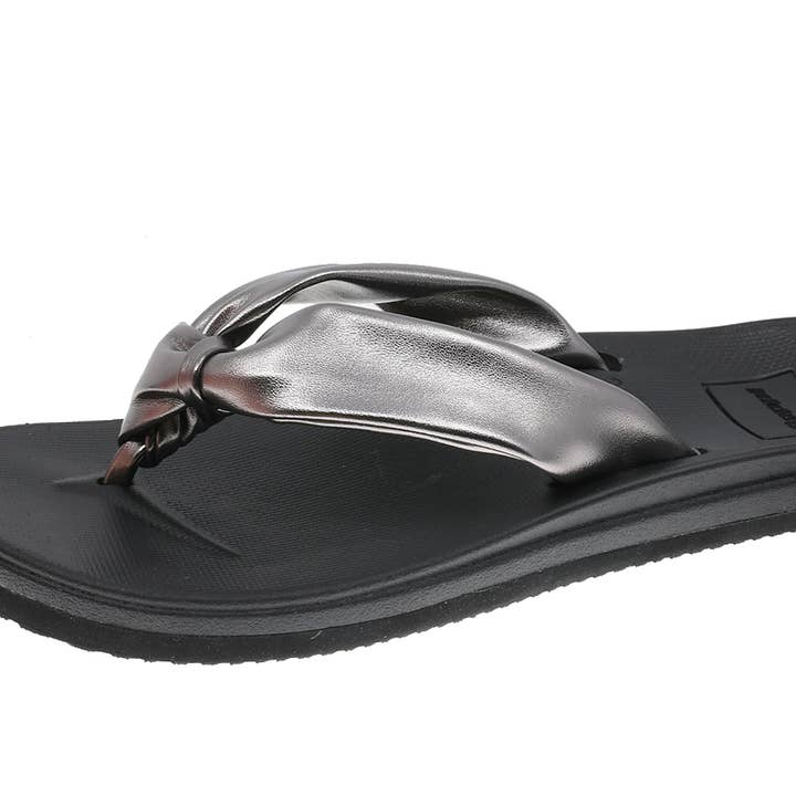 Silver Thong Slipper for wholesale on Faire0