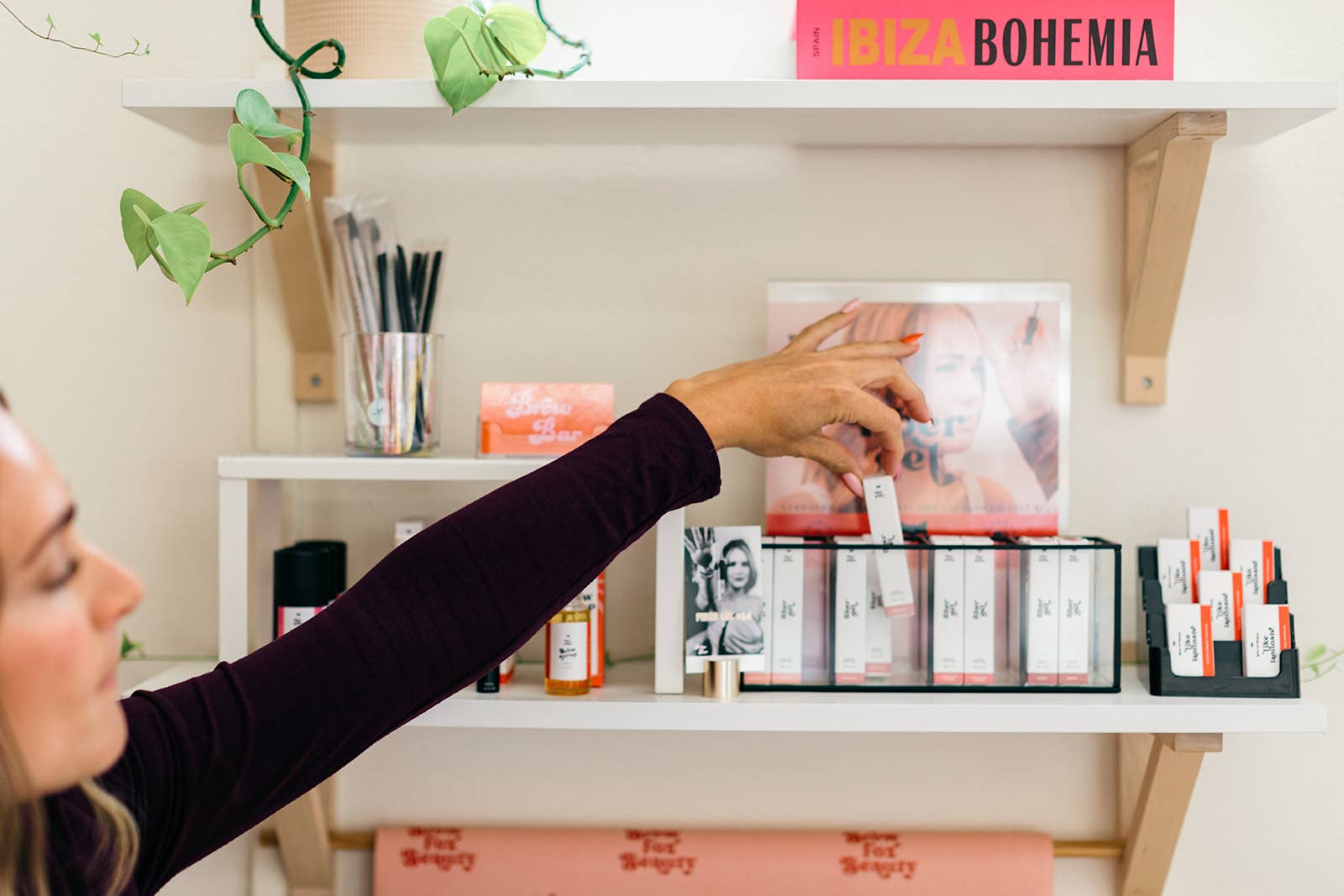 Brow Fox Beauty - Wholesale Eyebrow Pencil/Filler - Fiber Brow Gel | Full Pack0