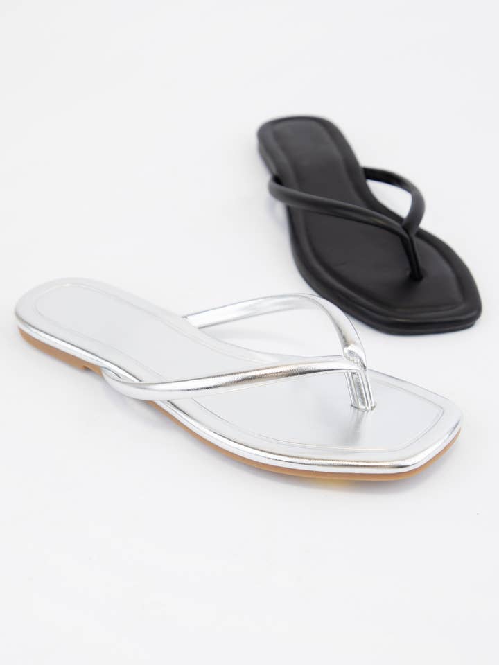 CCOCCI - Wholesale Sandals - Women's - TALLULAH-1 SOLID COLOR SQUARE-TOE THONG SANDAL