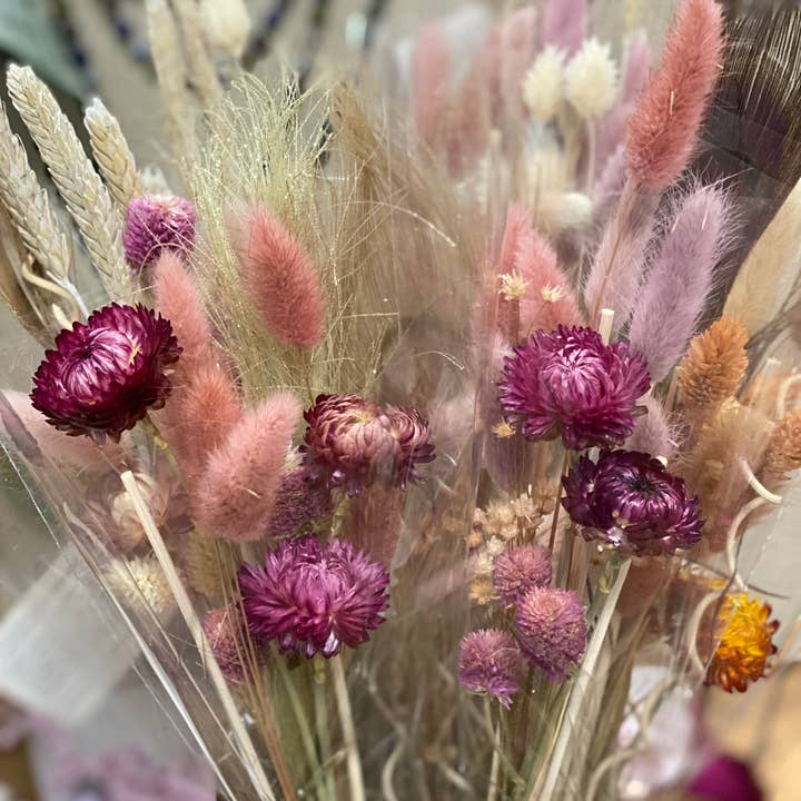 Rosie Young Design Studio - Wholesale Reed Diffuser - Natural reed diffusers posy8