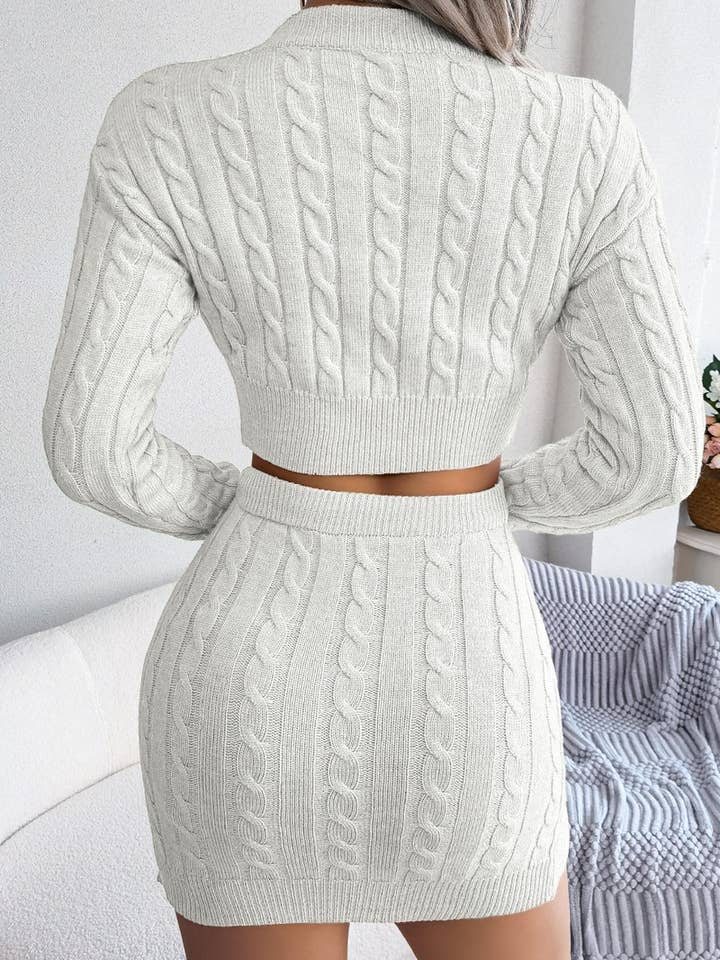 Lily Clothing - Vente Ensemble haut et jupe - Femme - CWSTB0173_ENSEMBLE SWEAT-SHIRT ET JUPE COURTS EN TRICOT TORSADÉ POUR FEMME1