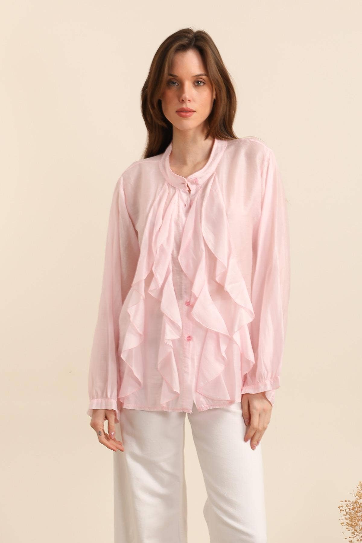 NAÏS PARIS – Engroshandel Bluse - Dame – Skjorte med knapper og flæser over brystet6