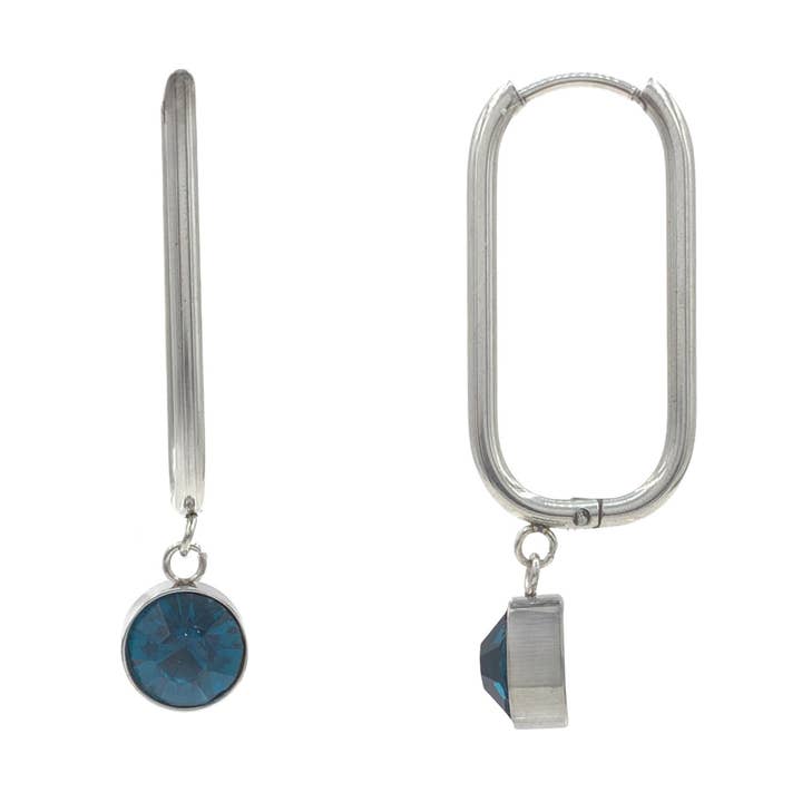 CZ Dangle Ovale Hoops aus Edelstahl, 15 mm, Silber für den Großhandel von Nisso & Co. NYC Jewelry Wholesale