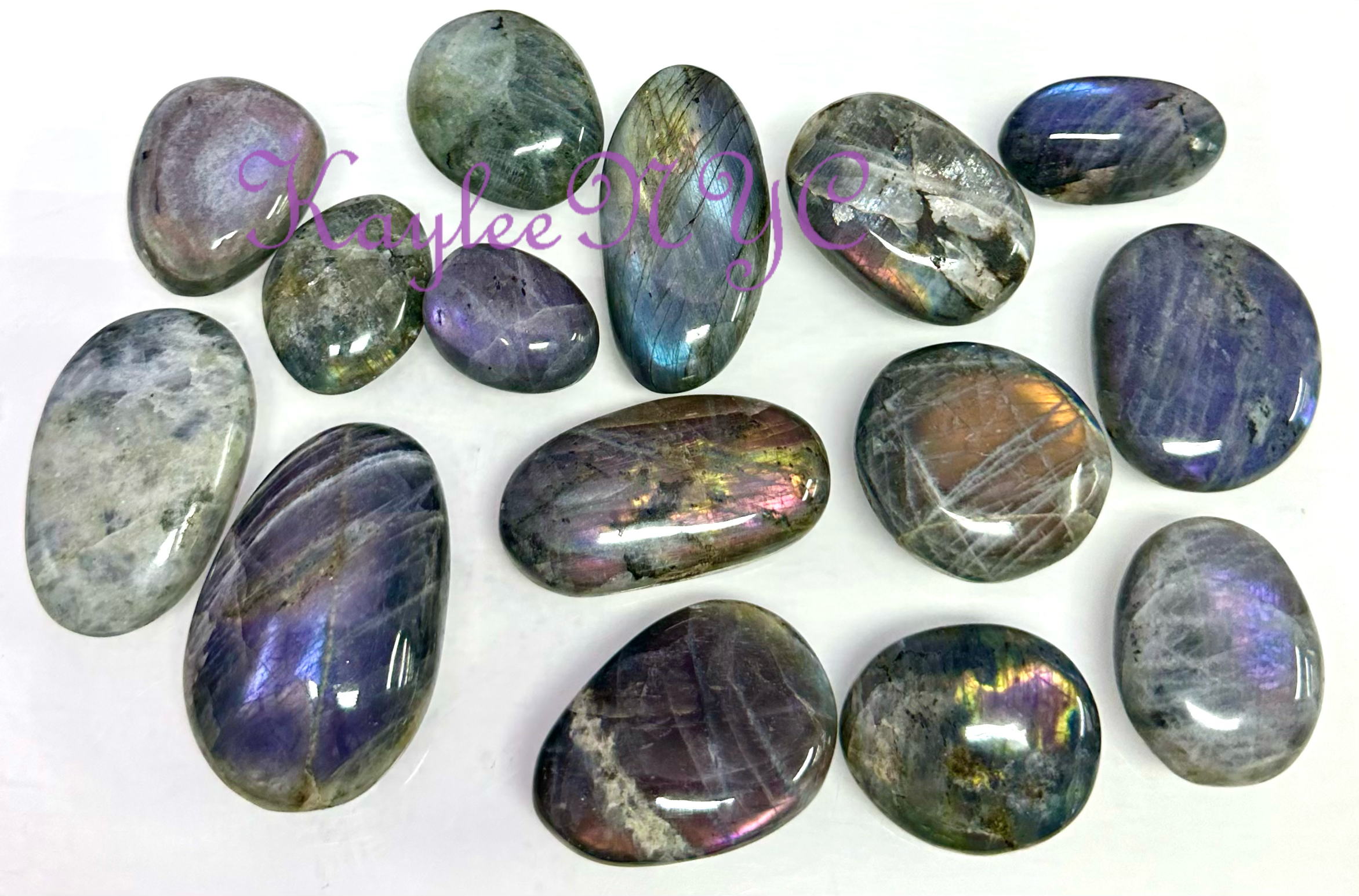 KayleeNYC – Großhandel Spiritueller Stein/Kristall – 2 lbs (0,91 kg) Natürlicher Sonnenuntergang Labradorit Palmstein Kristall1