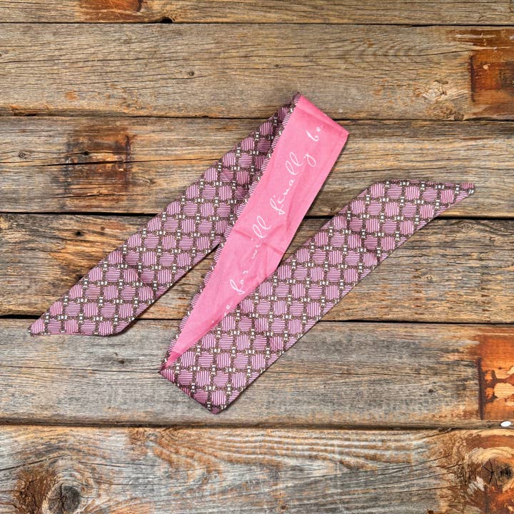 Rodeo Drive - Wholesale Scarf - Unisex - Pink and Gold Western Skinny Mini Wild Rag Scarf / Cowgirl Necktie #TW1333