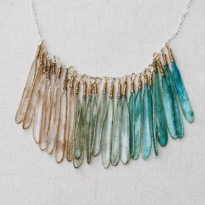 Collana a forma di libellula, grande per la vendita all'ingrosso da parte di Verso