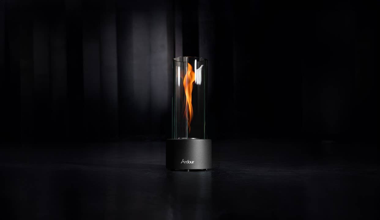 Neon Kactus - Wholesale Decorative Tabletop Object - Ardour Enya - Indoor & Outdoor Tabletop Fire Pit - (Black)1