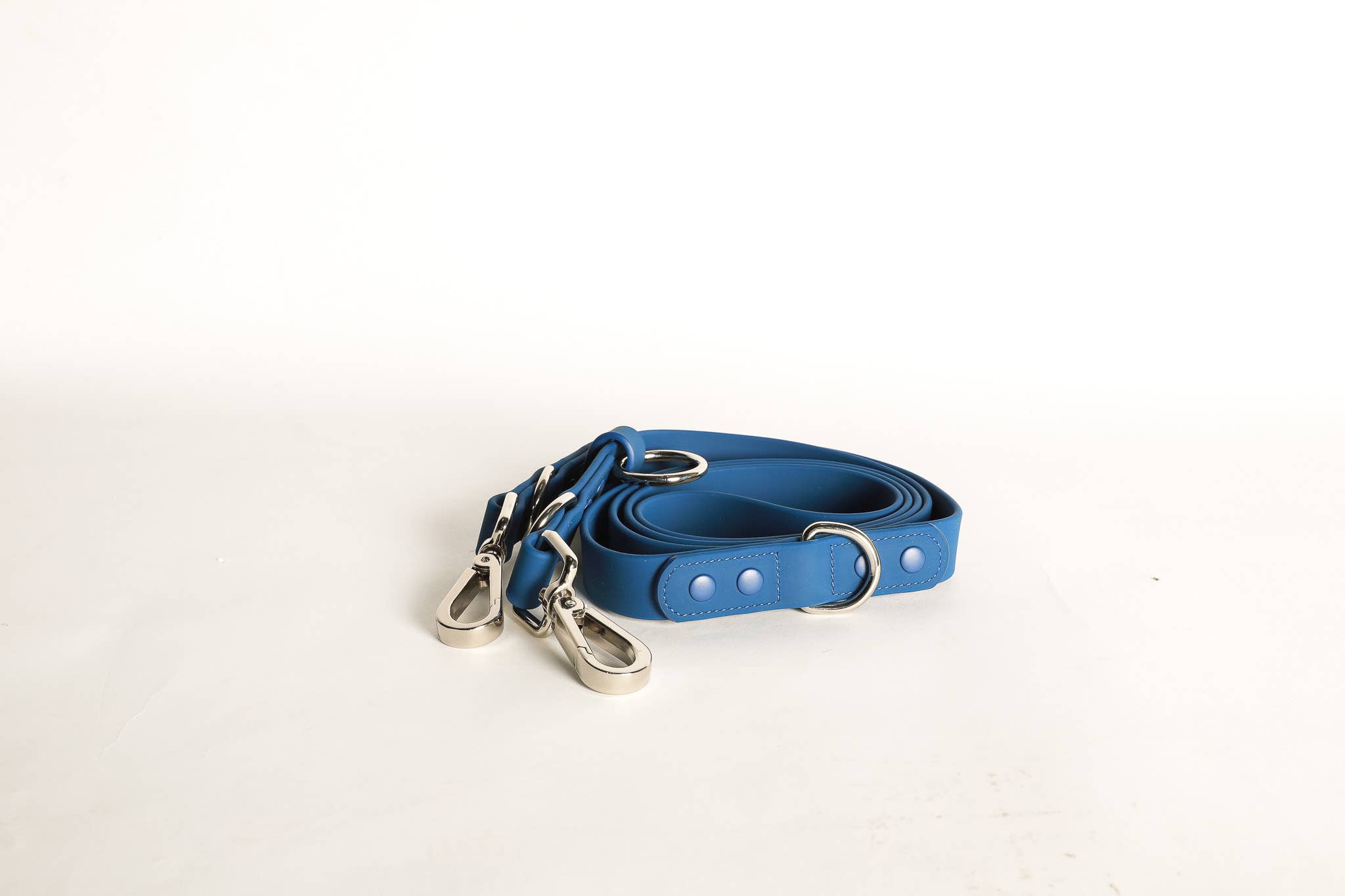 Cavology - Wholesale Pet Leash - Dog - DOG LEASH HANDS FREE MULTIWAY WEATHERPROOF PVC NAVY BLUE1