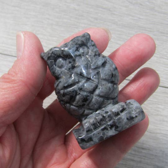 Keystone Crystals - Wholesale Decorative Figurine - Gemstone Owl Figurine Medium - for Crystal Retailers