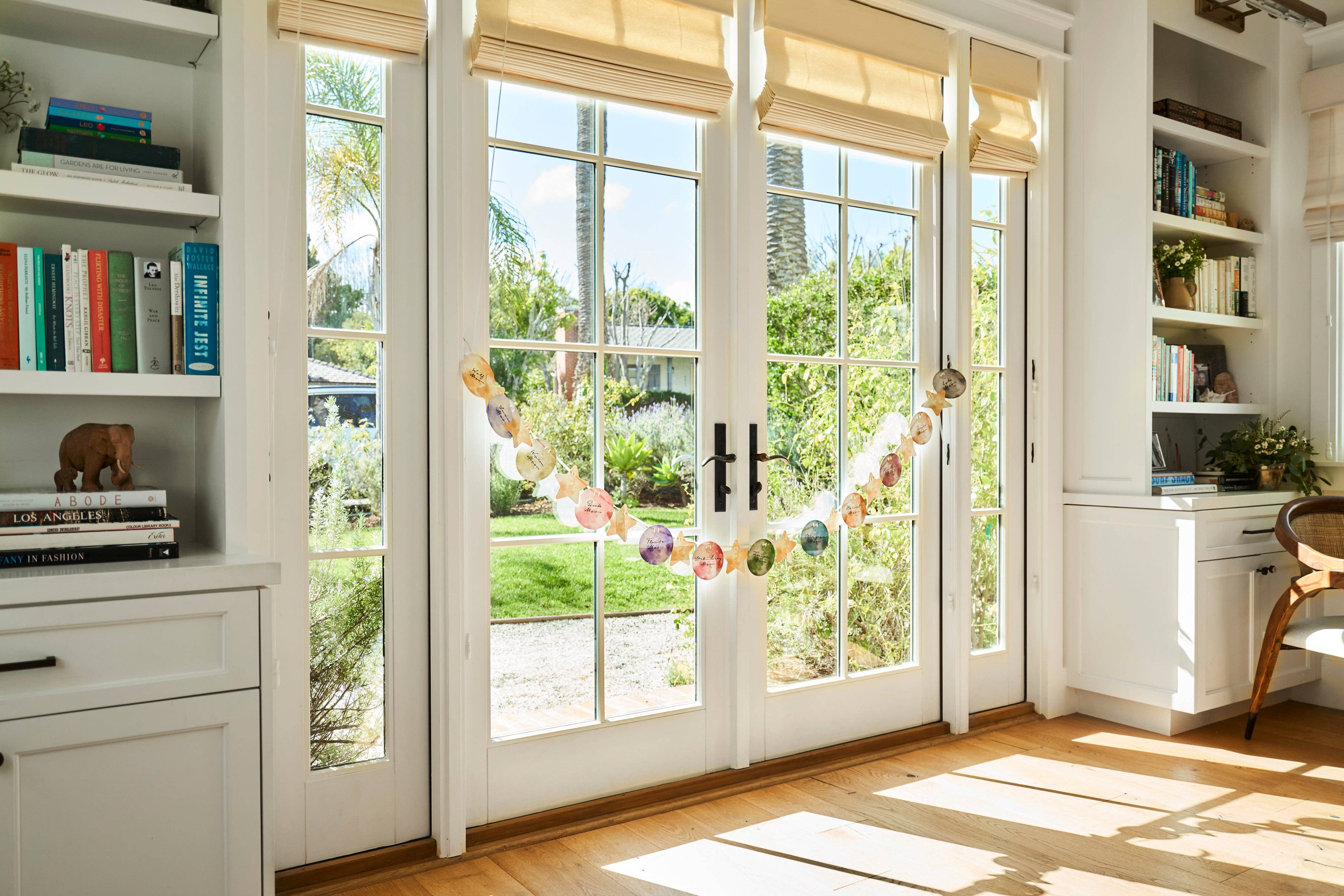 Full Moon Fairy - Wholesale Preschool Book (3-5) - Faye & Friends (Book 1) + Moon & Stars Garland Kit3