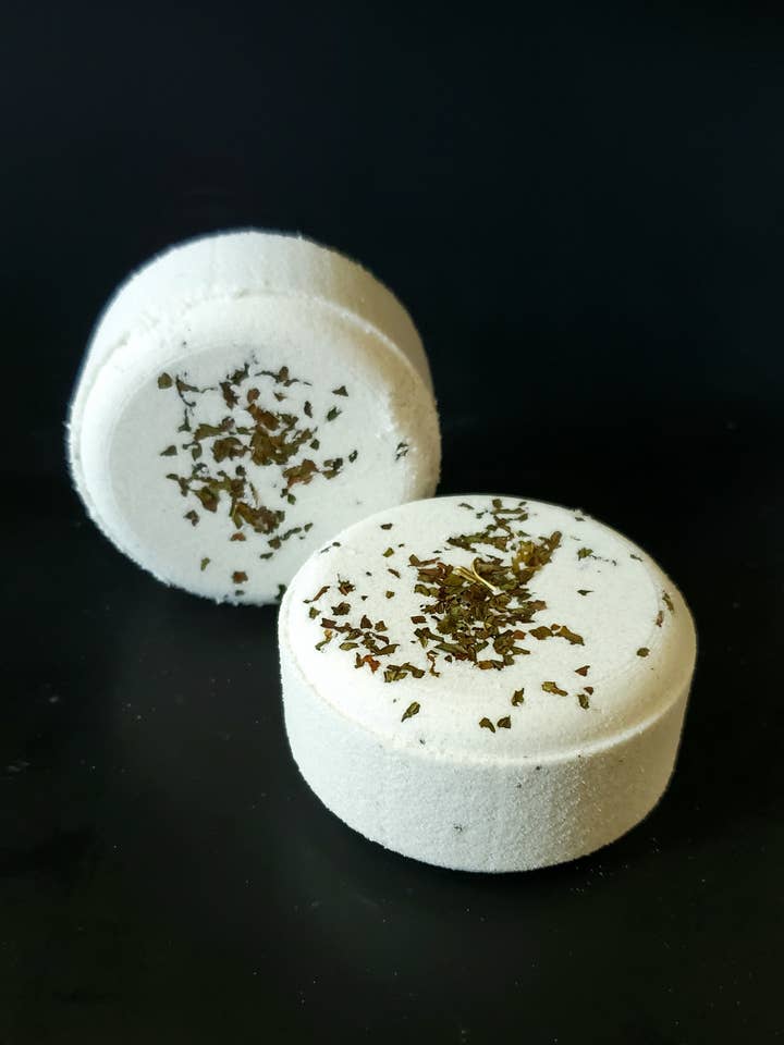 H★mp Luxury Bath Fizzy for wholesale by Raven Avenue Studio