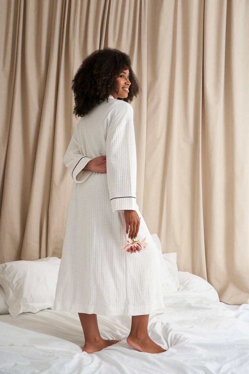 Luxury Suite Waffle Robe in White for wholesale on Faire2