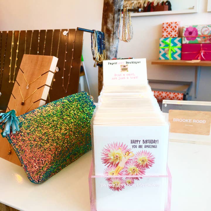 Paperlove Boutique - Wholesale Everyday Greeting Card - Paperlove Greeting Card Counter Box4