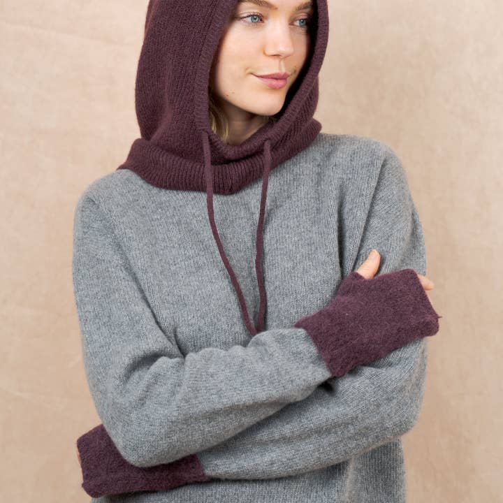NAÏS PARIS - Wholesale Balaclava - Women's - DRAWSTRING HOOD IN ALPACA AND WOOL5