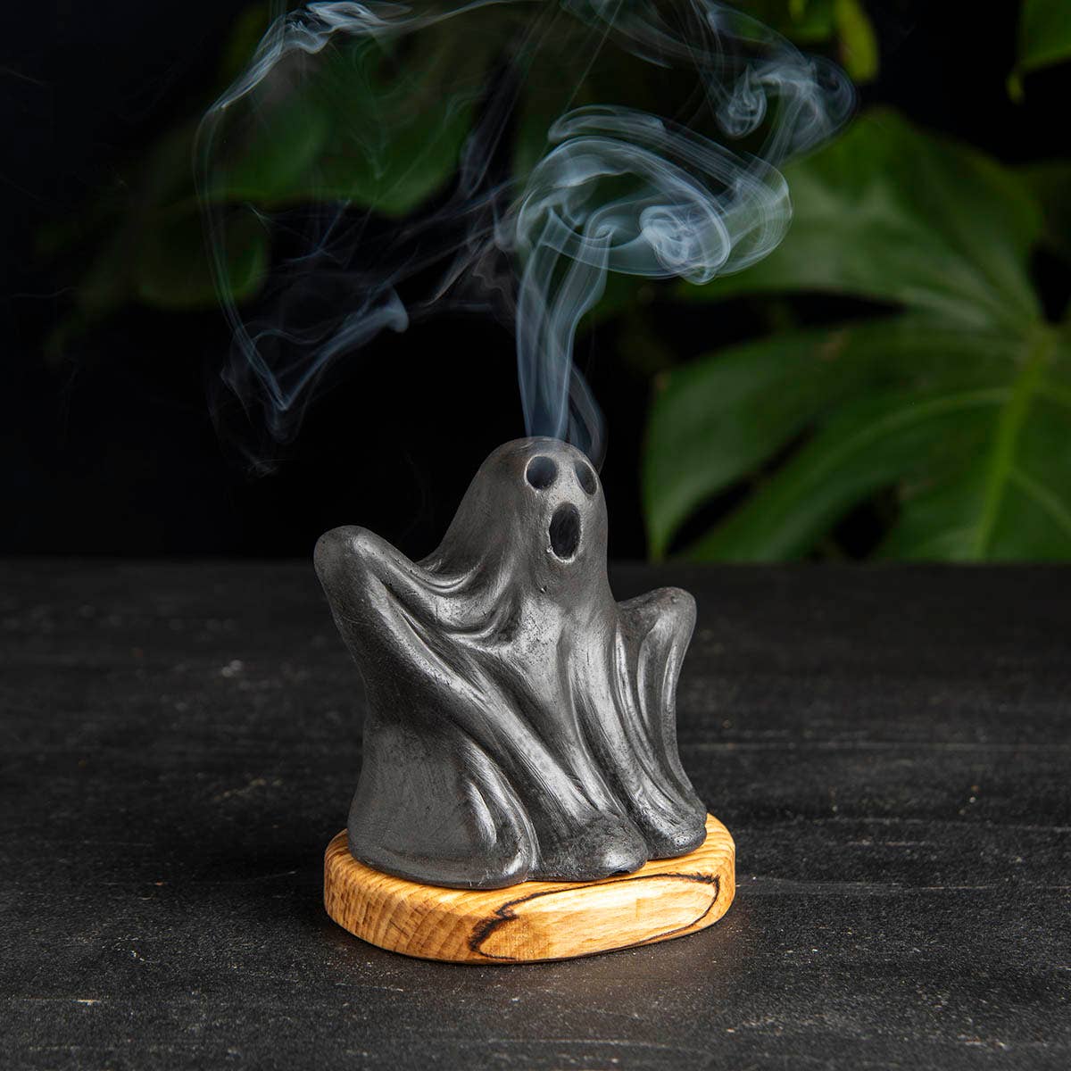 Troy Touch – wholesale Incense holder – Natural Ghost Incense Holder for Halloween, Smoker Ghosts4