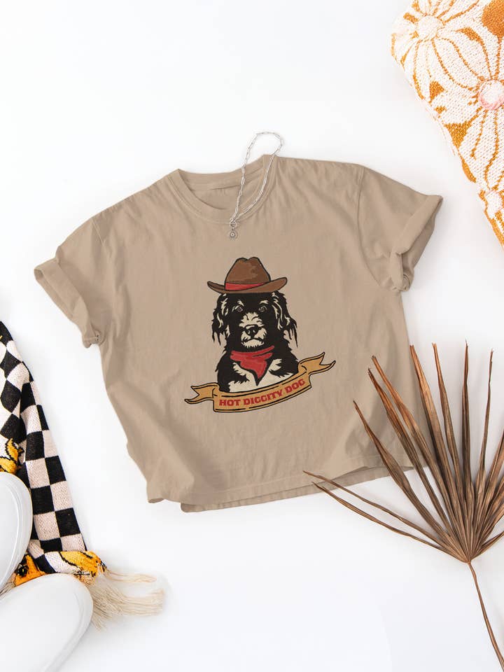 Cluster Funk Studio - Venta al por mayor Camiseta estampada - Mujer - Top corto cuadrado vaquero Hot Diggity Dog4