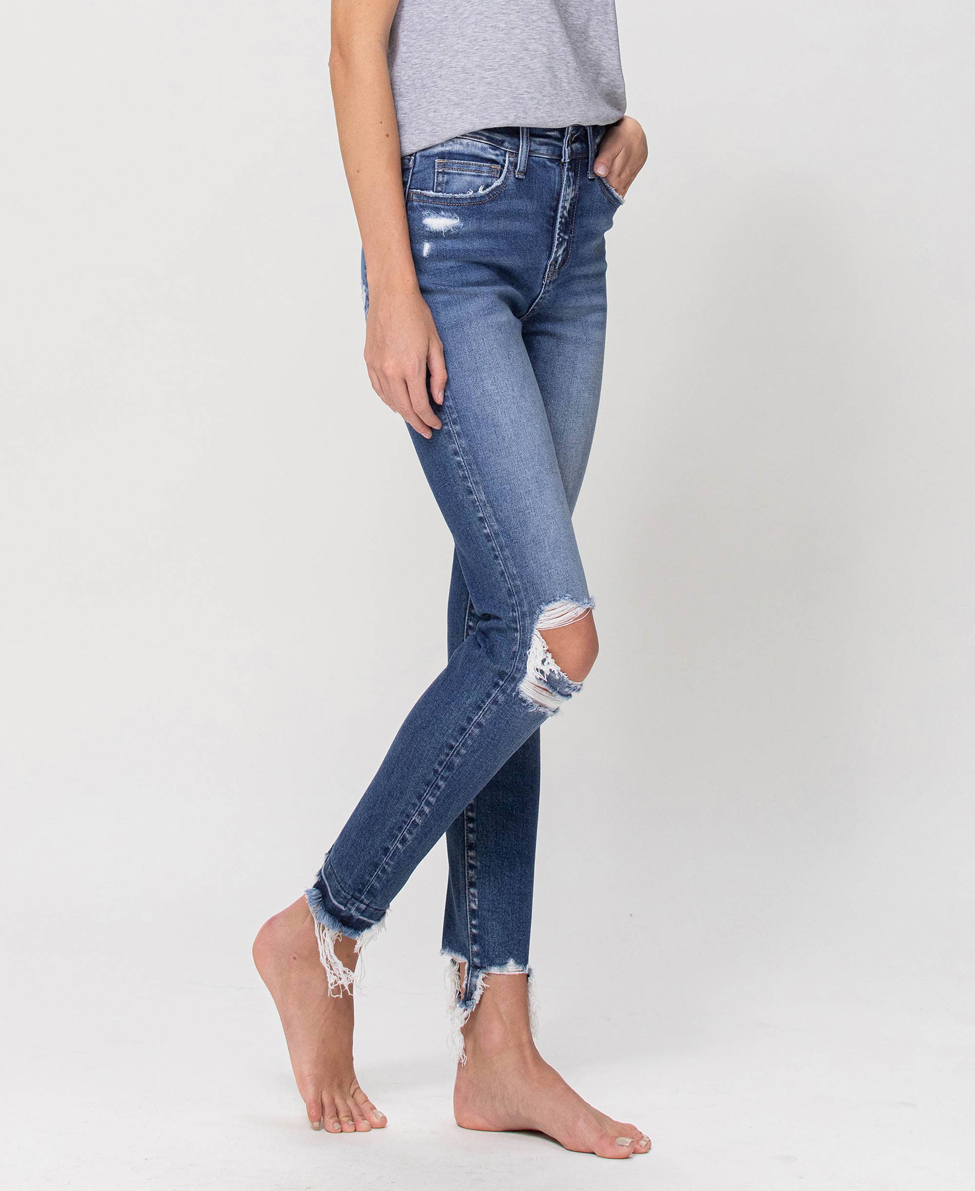 ROMANTIC CHILD HIGH RISE DISTRESSED ANKLE SKINNY JEANS F4422 for wholesale on Faire7