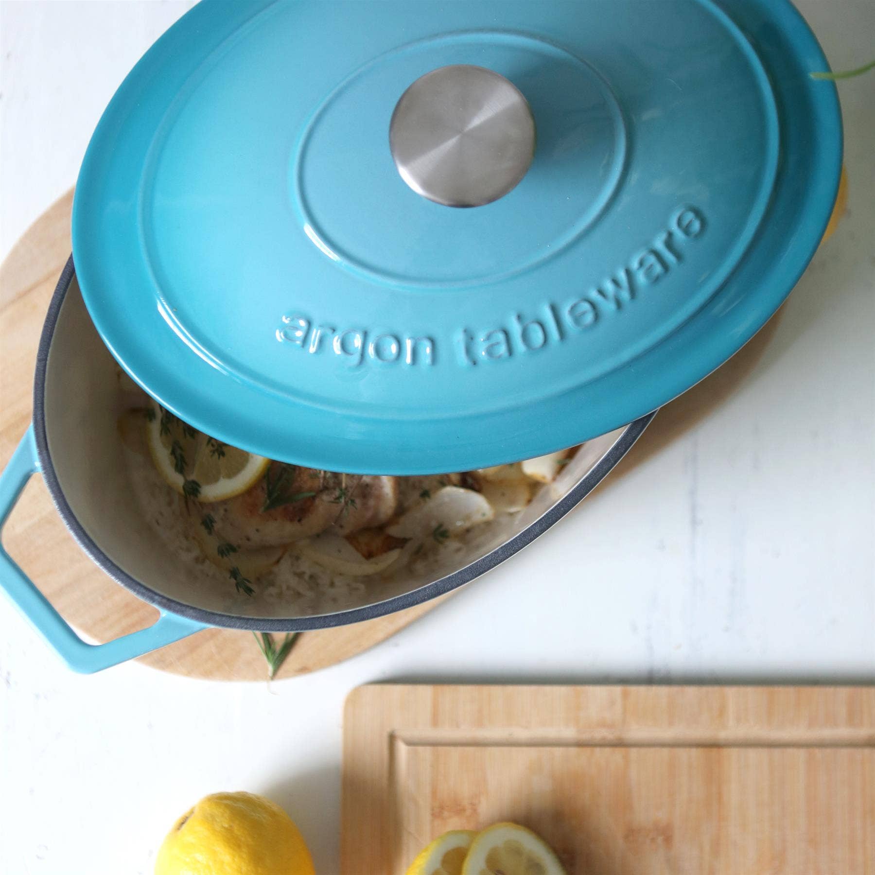 Rinkit Ltd - Vente Marmites - Plat à cassoulet ovale en fonte 4,68 L Ombre10