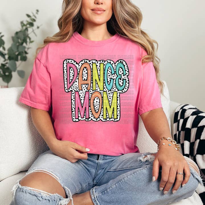 Dansmamma Ljusa Färger Kludd Dalmatinerprickar DTF-överföring för wholesale av Flawless Transfers