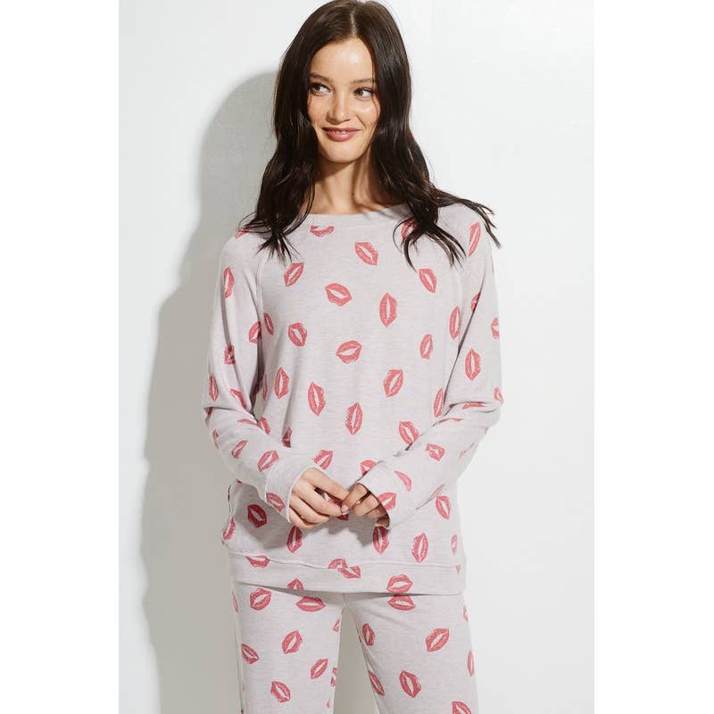 MintChoco - Wholesale Lounge Set - Women's - Lip all over print brushd soft lounge wear sets4