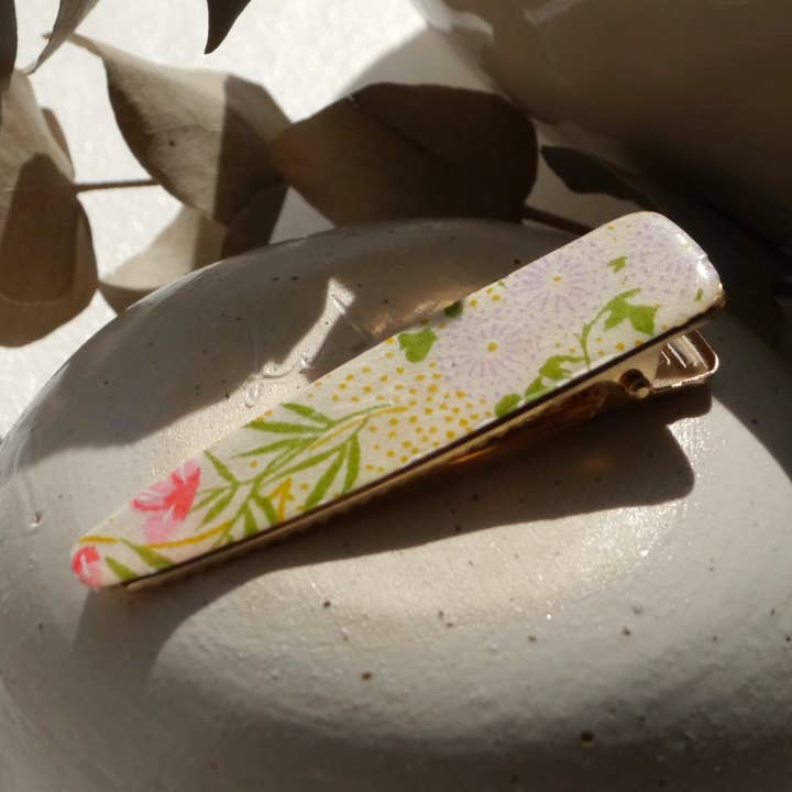 Medium Japanse paperclip voor haar - Ecru voor wholesale door Dix janvier