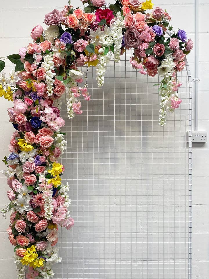 Bright Flower Garland, Wisteria Flower Garland, Pink Flower for wholesale by IVY CRUZ