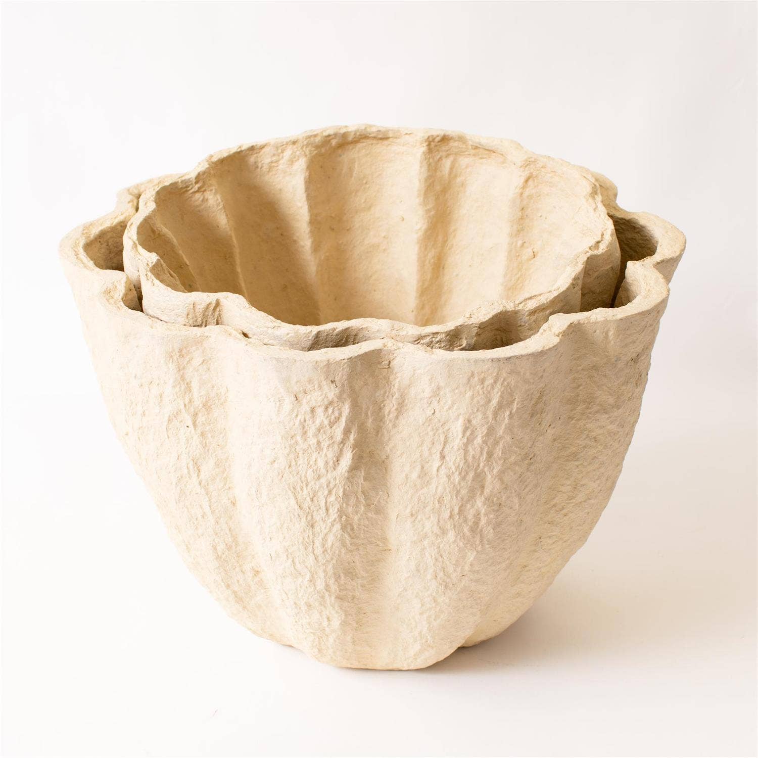 Audrey's Home & Gift - Wholesale Decorative Plate/Dish/Bowl - Fluted Edge Papier Mache Bowls (Set Of 02)3