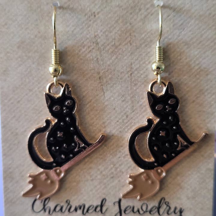 Con-Quest Crafts - Wholesale Individual Charm/Pendant - Witches, Black Cats, Magical and Spooky Accessories9