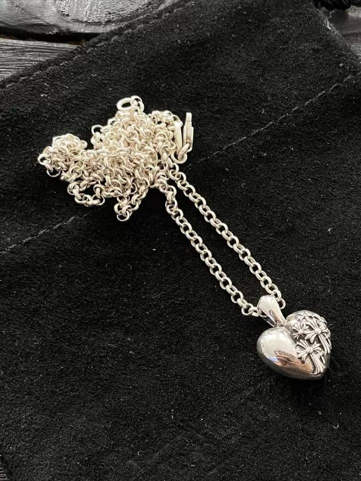 Love necklace for wholesale by archive attire