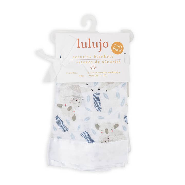 Lot de 2 couvertures de sécurité en coton 40 cm x 40 cm – Koala pour la vente par Lulujo Baby
