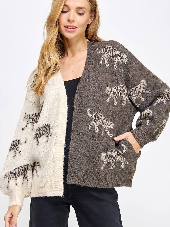 Cardigan-Pullover mit Leopardenmuster im Blockdesign für den Großhandel von Strut & Bolt